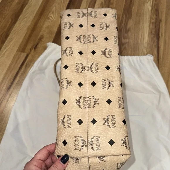 MCM leather tote bag - Picture 3 of 8